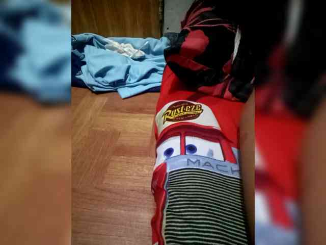 SweetKittyx22 webcam