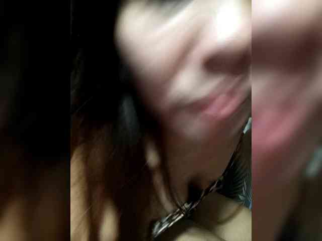 SweetKittyx22 webcam