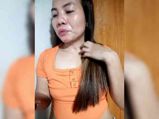 SweetKittyx22 webcam