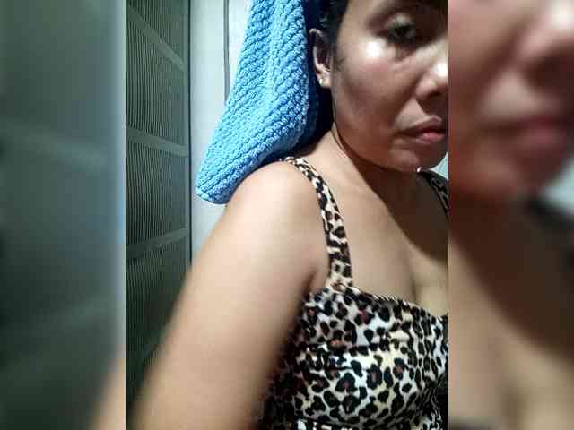 Pempemliciouss Live Webcam on BongaCams