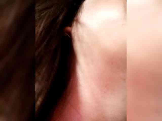 SweetKittyx22 webcam