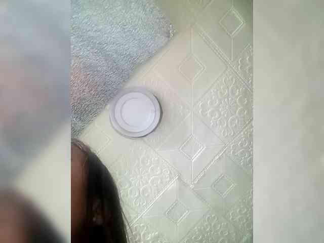 SweetKittyx22 webcam