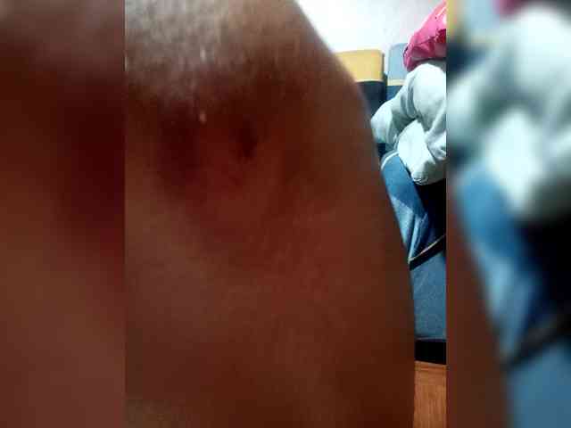 SweetKittyx22 webcam