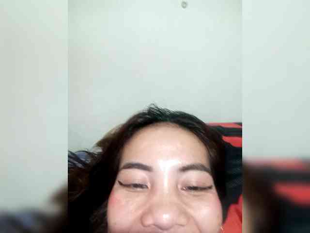 SweetKittyx22 webcam