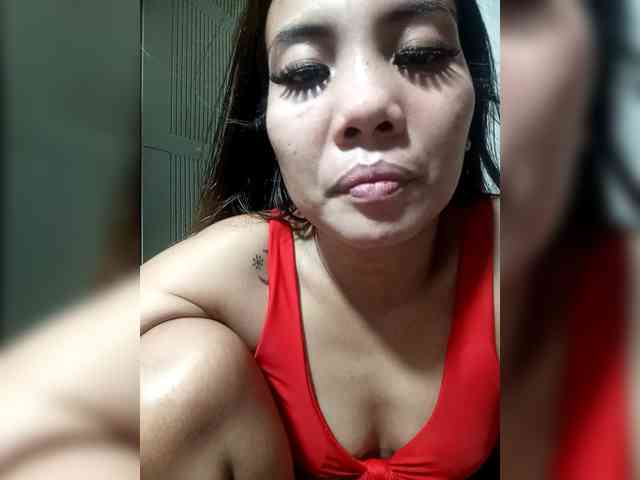 SweetKittyx22 webcam