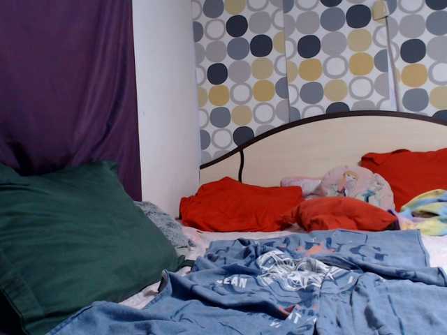 evacrisxxxx's BongaCams show and profile