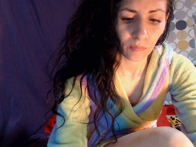 evacrisxxxx's BongaCams show and profile