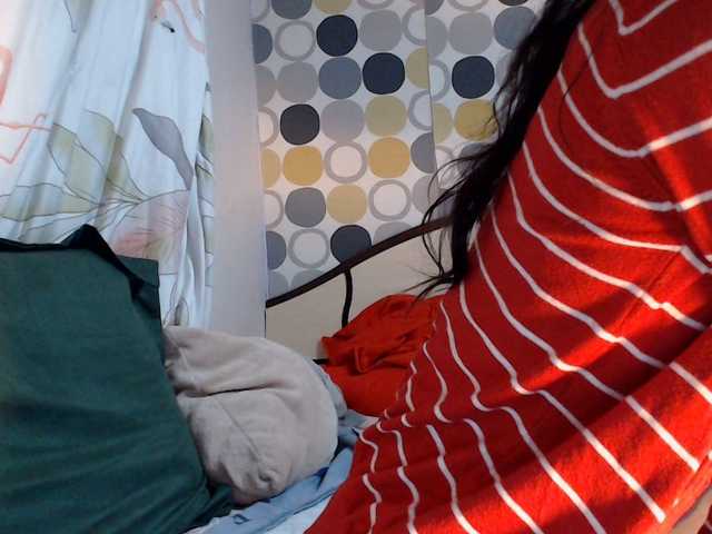 evacrisxxxx's BongaCams show and profile