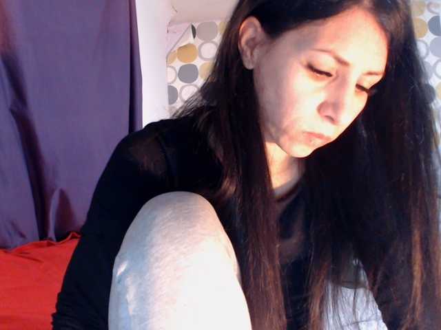 evacrisxxxx's BongaCams show and profile
