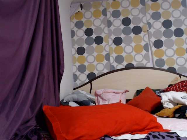 evacrisxxxx's BongaCams show and profile