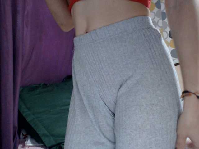 evacrisxxxx Live Cam on BongaCams