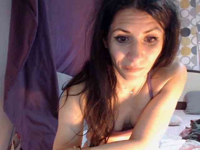 evacrisxxxx webcam