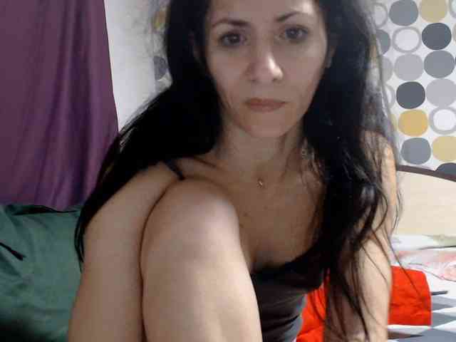 evacrisxxxx evacrisxxxx