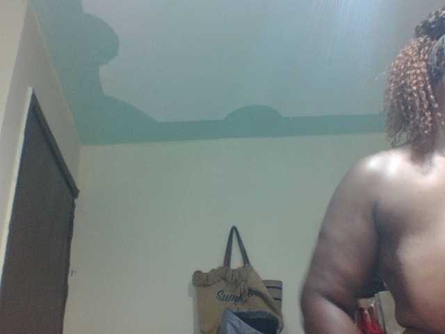 Sexyblacktits's BongaCams show and profile