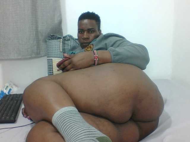Sexyblacktits webcam bongacams model stream image