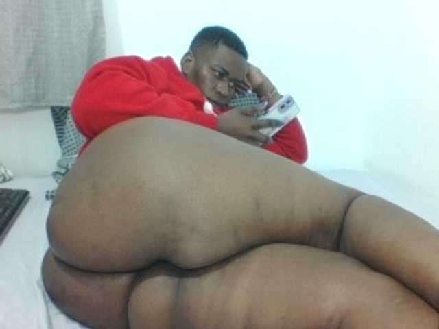 Discover Sexyblacktits from BongaCams