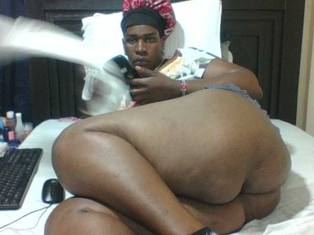 Sexyblacktits live cam profile