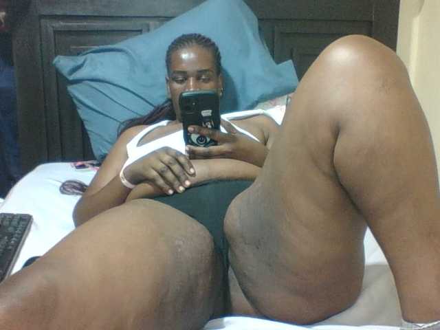 Sexyblacktits's BongaCams show and profile