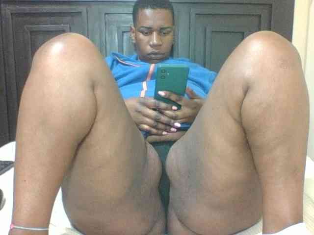 Sexyblacktits webcam