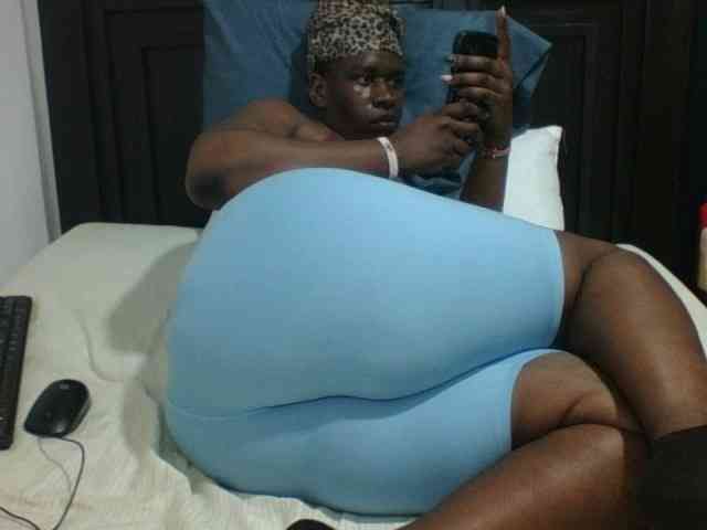 Sexyblacktits webcam