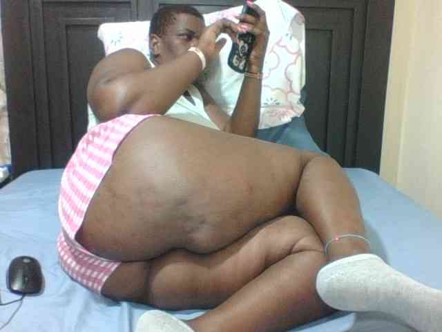 Sexyblacktits webcam