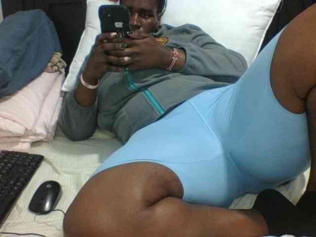 Sexyblacktits webcam