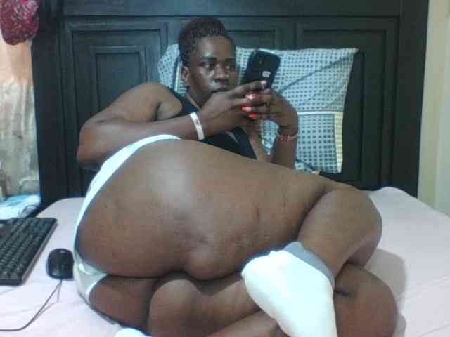 Sexyblacktits webcam