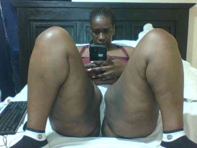 Sexyblacktits webcam