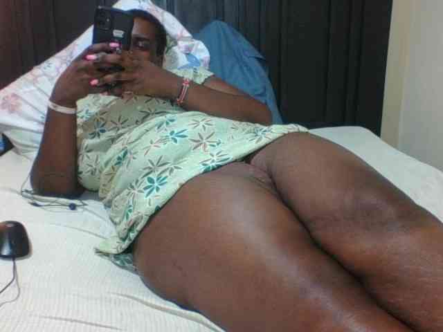 Sexyblacktits webcam