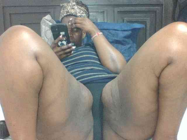 Sexyblacktits webcam