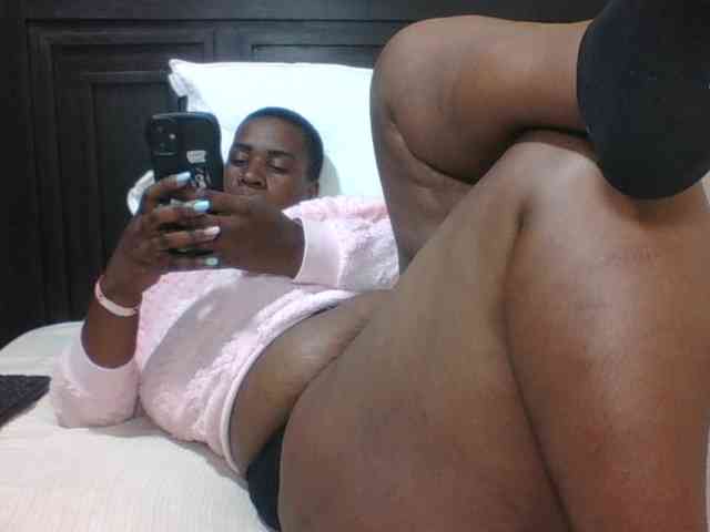 Sexyblacktits webcam