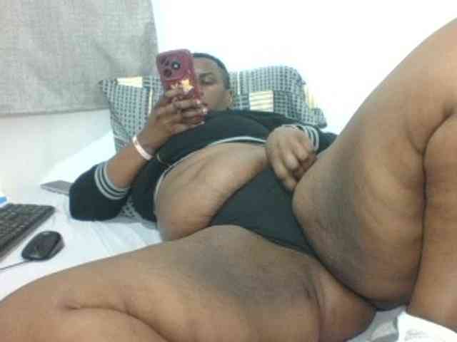 Sexyblacktits webcam