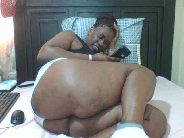 Sexyblacktits webcam