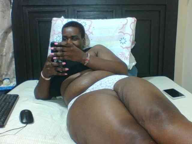 Sexyblacktits webcam