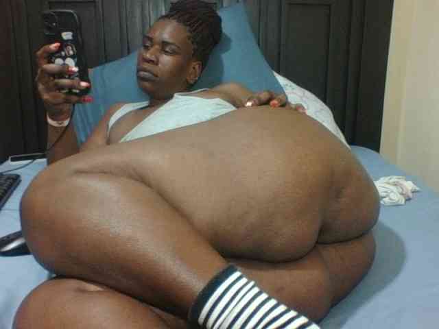 Sexyblacktits webcam