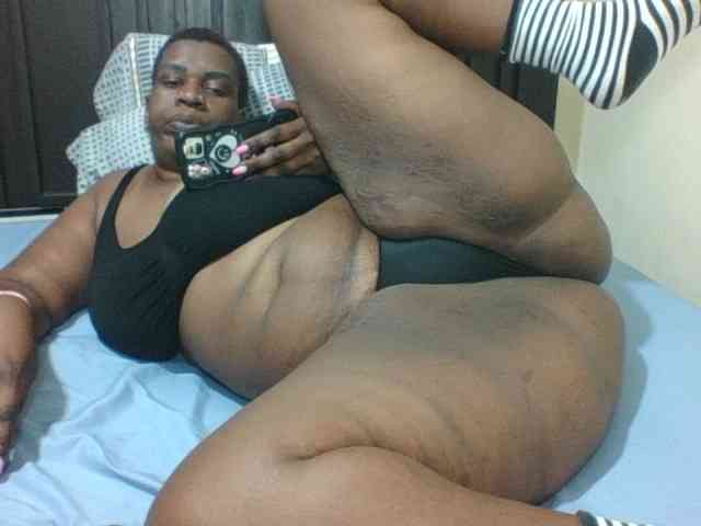 Sexyblacktits webcam