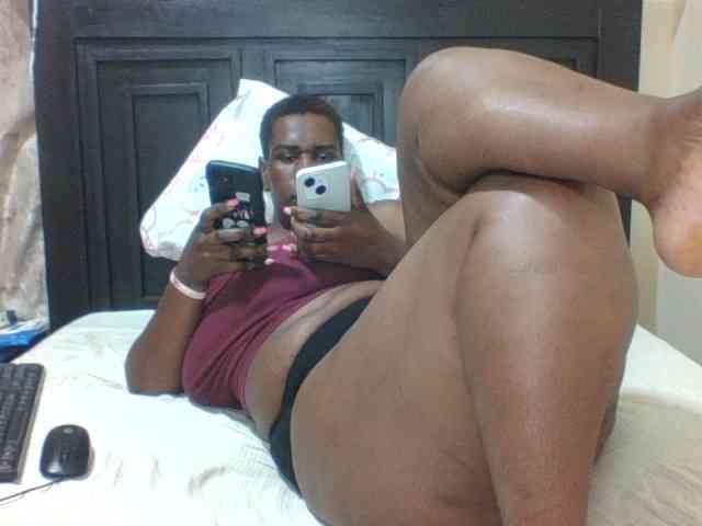 Sexyblacktits webcam