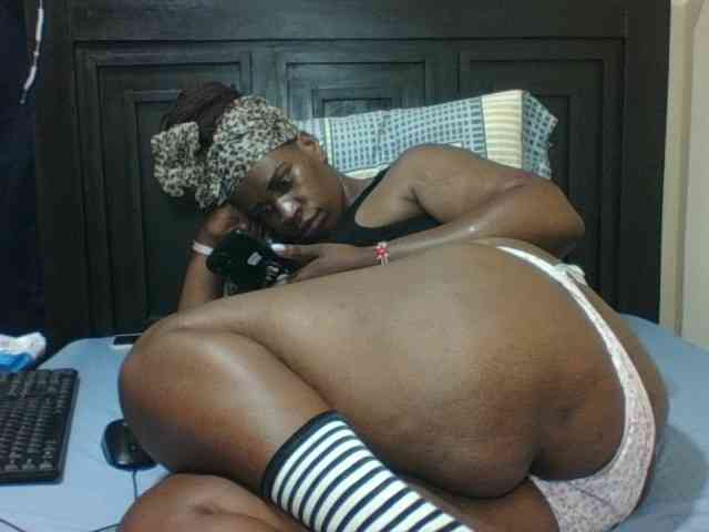 Sexyblacktits webcam