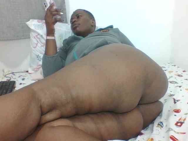 Sexyblacktits webcam