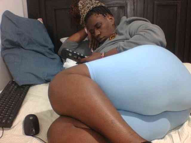 Sexyblacktits webcam