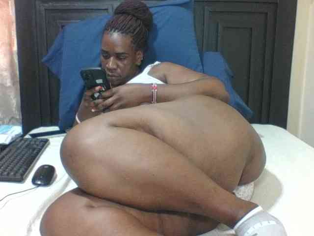 Sexyblacktits webcam