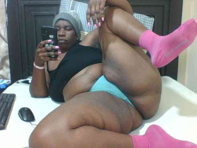 Sexyblacktits webcam