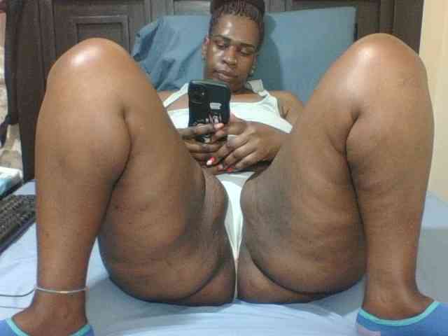 Sexyblacktits webcam