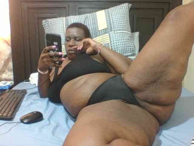 Sexyblacktits webcam