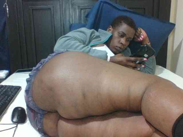 Sexyblacktits webcam