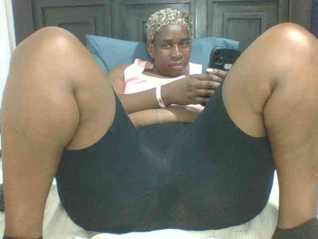 Sexyblacktits webcam