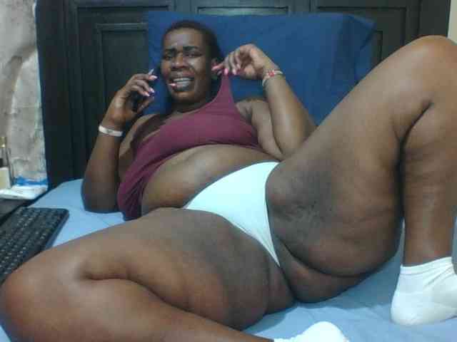 Sexyblacktits webcam