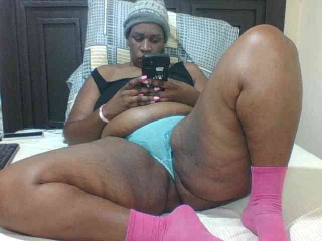 Sexyblacktits webcam