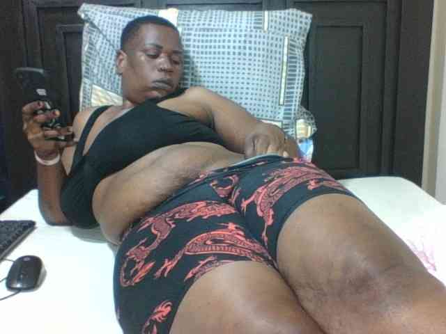 Sexyblacktits webcam