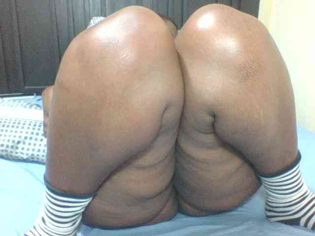 Sexyblacktits webcam